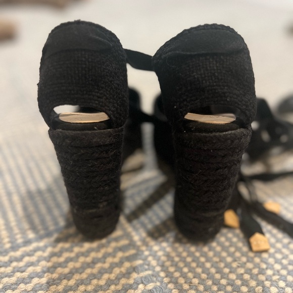 Worn once! Castaner All Black Carina Espadrille Wedge. Size 37. - Picture 5 of 6